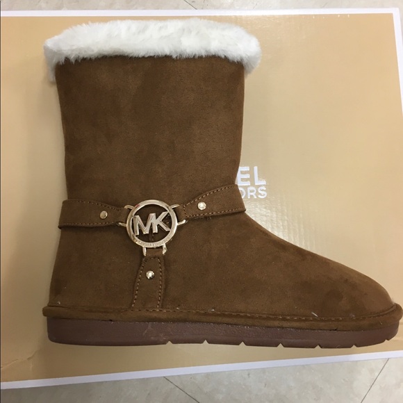 Michael Kors Other - 🤍🤎Michael Kors suede furry boots for girls🤎🤍🤎